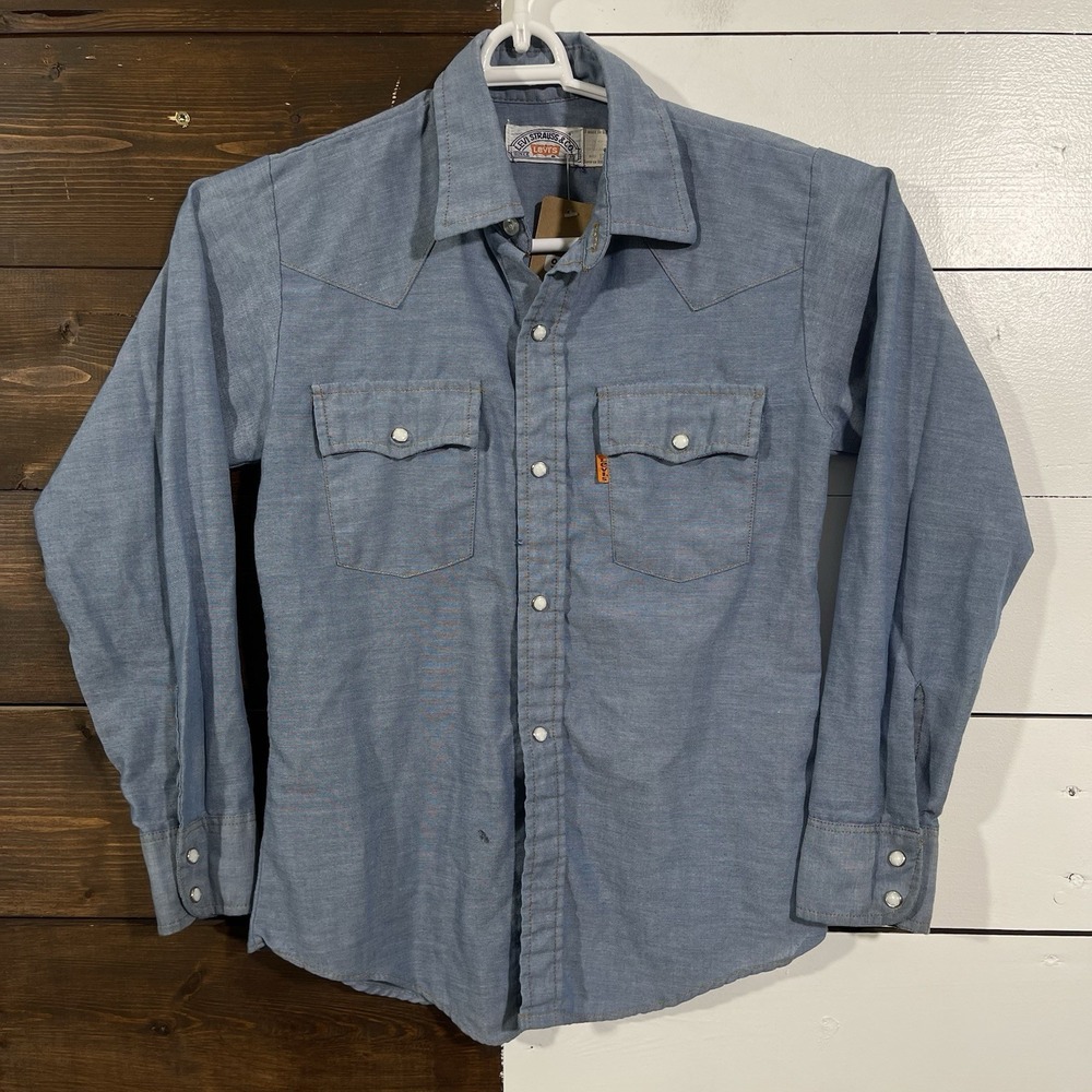 Vintage 70s Levi's Chambray Pear Snap Shirt
